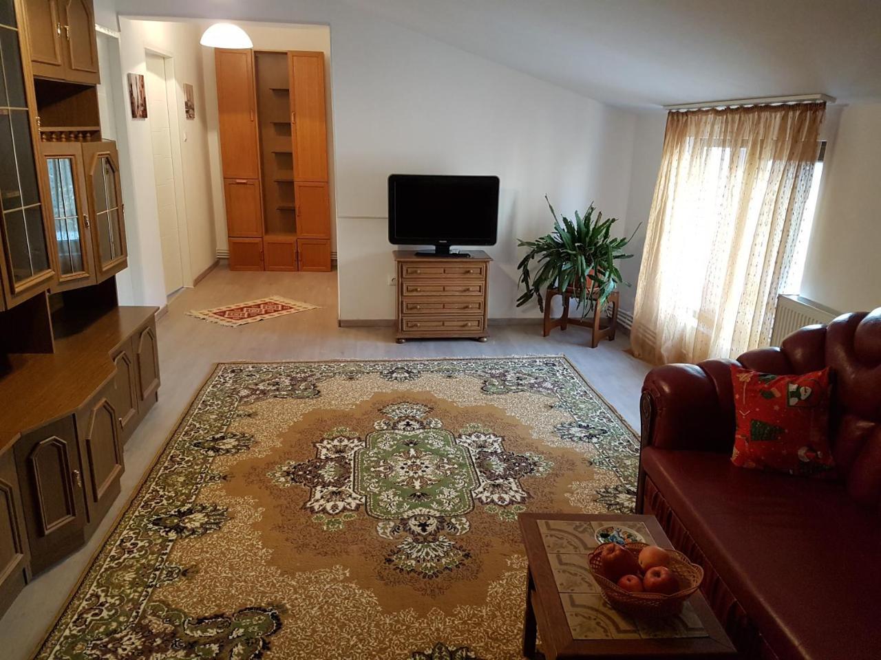 Rent Holding Apartments Iasi Exterior photo
